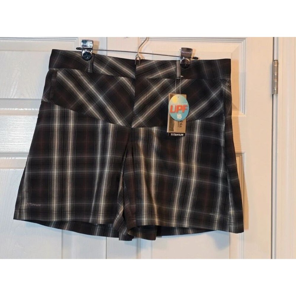 NWT Columbia Titanium Loretta plaid skort. Sz 16